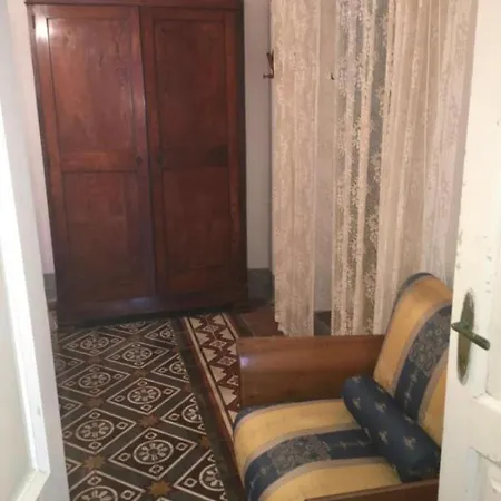 Palazzo Storico Nel Centro Di